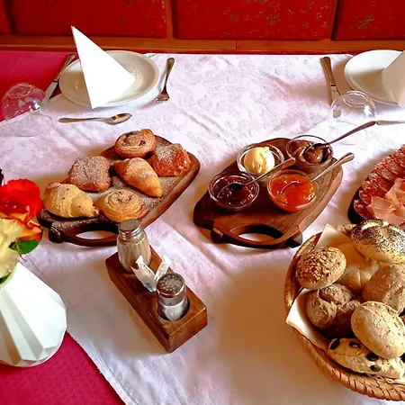 Pavlin 3* Senturska Gora