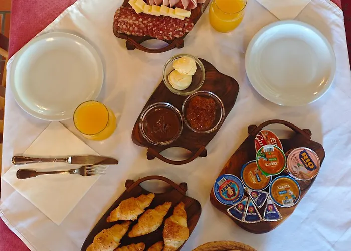 Oda ve Kahvaltı Pavlin